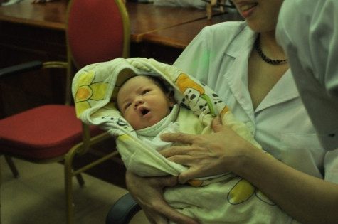 Cháu ngáp 1 cái này Cháu ngáp 1 cái này