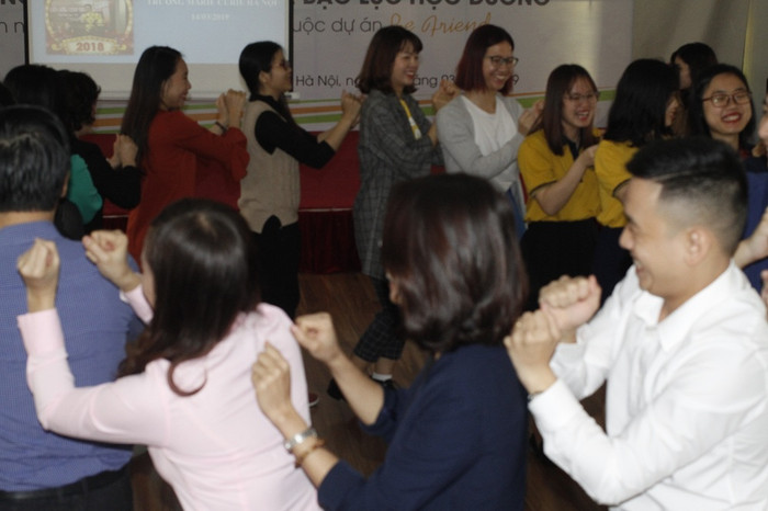 Đây là cơ hội để các giáo viên giao lưu, học tập (ảnh Trinh Phúc). Đây là cơ hội để các giáo viên giao lưu, học tập (ảnh Trinh Phúc).