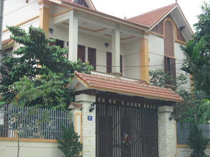 "Dinh thự khủng" của ông Cầm Bá Xuân (Ảnh: Xuân Sơn - Ngọc Diễm/Pháp luật & XH)