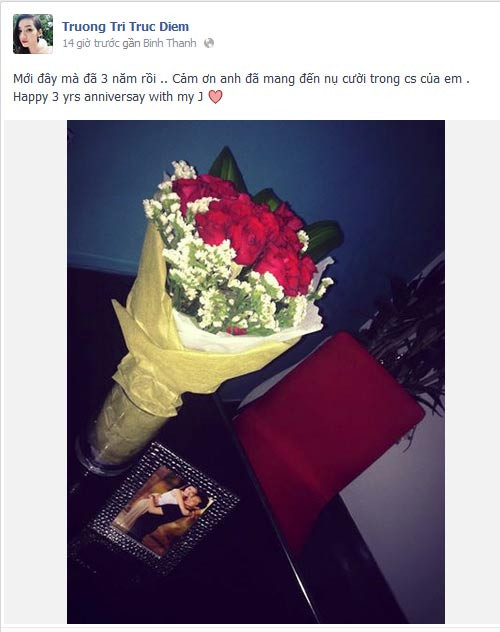 Cách đây ít hôm, Trúc Diễm khiến nhiều người bất ngờ khi hé lộ về "người yêu ba năm" với dòng status trên facebook: "Mới đây mà đã 3 năm rồi. Cảm ơn anh đã mang đến nụ cười trong cuộc sống của em. Happy 3 years anniversary with my J." (Kỷ niệm 3 năm với người đàn ông của tôi") Cách đây ít hôm, Trúc Diễm khiến nhiều người bất ngờ khi hé lộ về "người yêu ba năm" với dòng status trên facebook: "Mới đây mà đã 3 năm rồi. Cảm ơn anh đã mang đến nụ cười trong cuộc sống của em. Happy 3 years anniversary with my J." (Kỷ niệm 3 năm với người đàn ông của tôi")