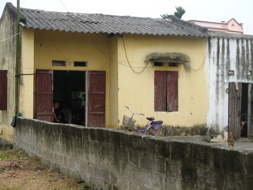 Thieu nu mat tich 21 nam len xe hoa