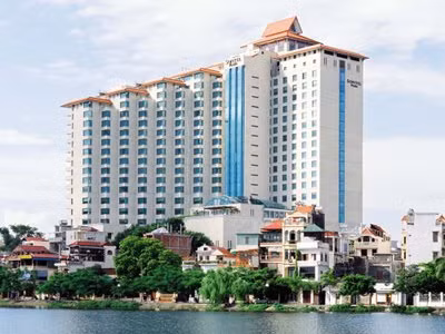 Khách sạn Sofitel Plaza