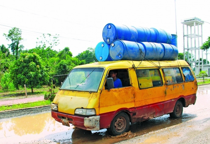Tình trạng xe quá niên hạn sử dụng lưu thông trên đường vẫn còn diễn ra - ảnh nguồn: Báo Giáo thông Tình trạng xe quá niên hạn sử dụng lưu thông trên đường vẫn còn diễn ra - ảnh nguồn: Báo Giáo thông