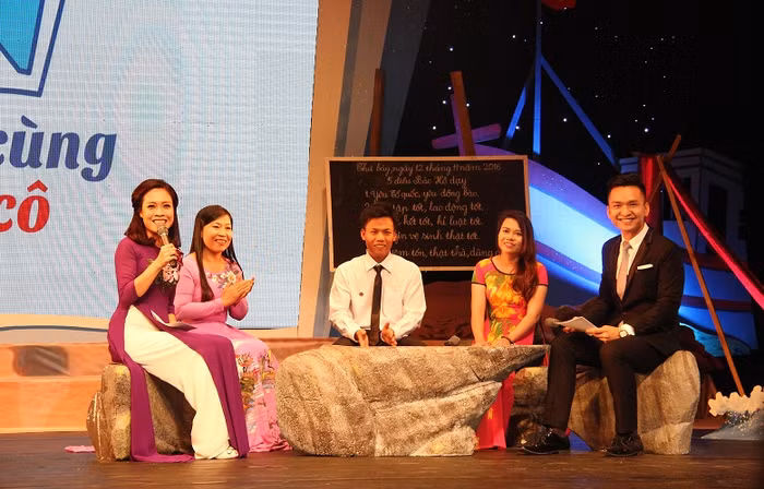 “Tôi xác định làm thầy cho đến hết cuộc đời trên xã đảo này” ảnh 2