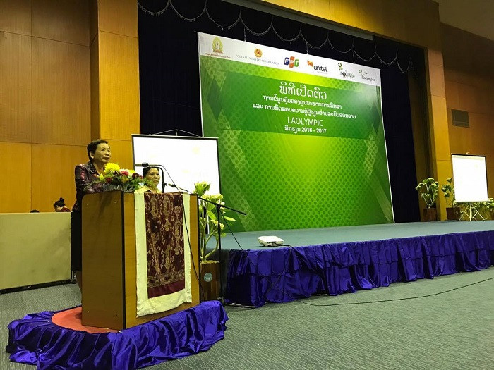 Bà Trương Thanh Thanh, Giám đốc trách nhiệm xã hội Tập đoàn FPT, phát biểu tại buổi lễ.