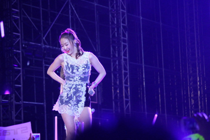 Sistar khép lại loạt 5 tiết mục với ca khúc "So Cool".