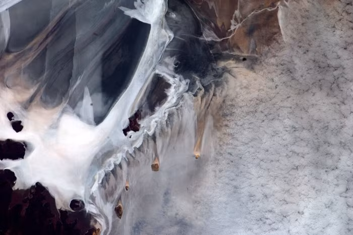 17.Hồ lớn Lake Gairdner nằm ở phía Nam Australia (5/5/2011)