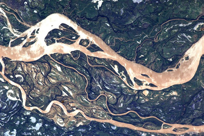20. Hồ Rio Paraná , Argentina ( 15/4/ 20011) 20. Hồ Rio Paraná , Argentina ( 15/4/ 20011)
