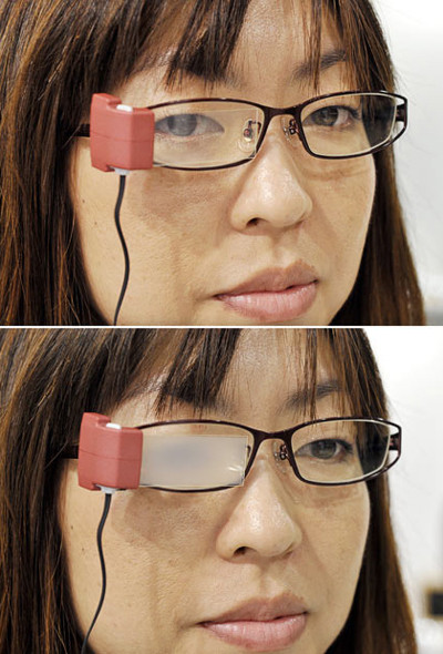 6.Kính mắt do công ty Masunaga của Nhật thiết kế để tránh khô mắt khi người sử dụng tập trung vào trò chơi video hoặc web.