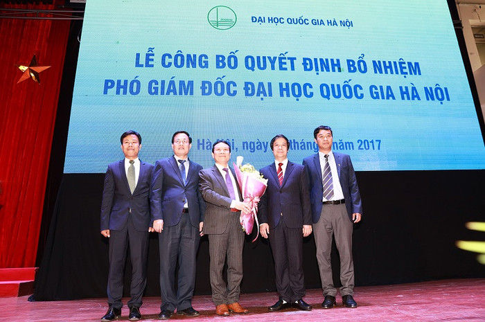 Ban lãnh đạọ Đại học Quốc gia Hà Nội có thêm Phó giám đốc (Ảnh: VNU) Ban lãnh đạọ Đại học Quốc gia Hà Nội có thêm Phó giám đốc (Ảnh: VNU)