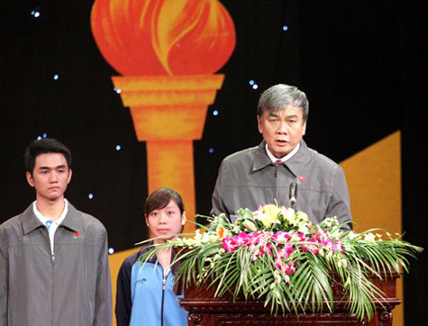 Lễ xuất quân của Đoàn TTVN. Ảnh: VnExpress Lễ xuất quân của Đoàn TTVN. Ảnh: VnExpress