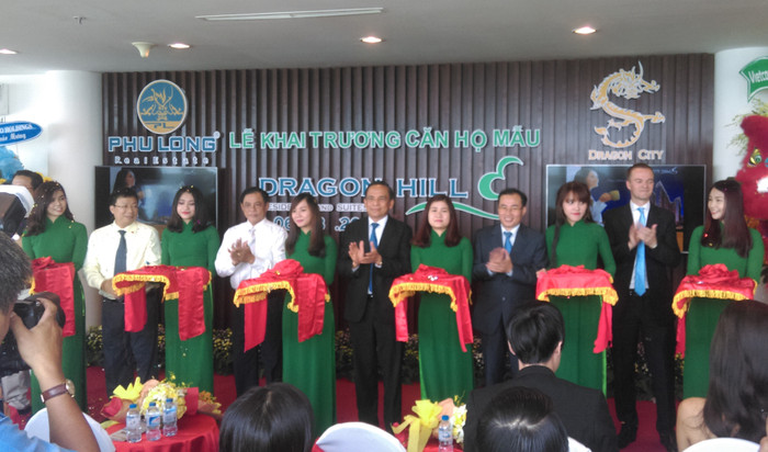 Lễ Khai trương căn hộ kiểu mẫu Dragon Hill 2. Lễ Khai trương căn hộ kiểu mẫu Dragon Hill 2.