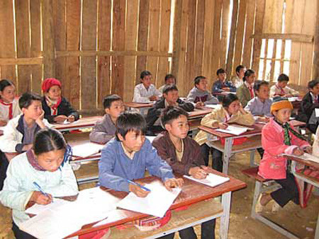 Phải nắm được số lượng học sinh đã “ngồi nhầm lớp” hiện nay ở các địa phương một cách tương đối chính xác. ẢNh minh họa, nguồn Internet