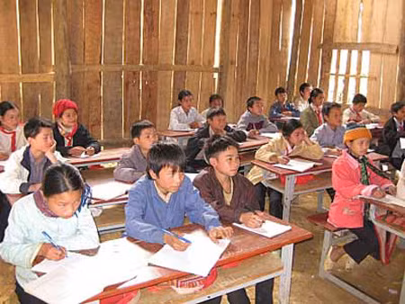 Phải nắm được số lượng học sinh đã “ngồi nhầm lớp” hiện nay ở các địa phương một cách tương đối chính xác. ẢNh minh họa, nguồn Internet