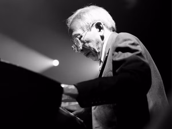 Nhạc sỹ Nguyễn Ánh 9 qua đời ở tuổi 76 ảnh 1