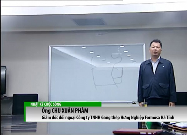 Giám đốc đối ngoại Formosa cho rằng không thể vừa có nhà máy thép, vừa có nhiều tôm cá (Ảnh: baogiaothong.vn) Giám đốc đối ngoại Formosa cho rằng không thể vừa có nhà máy thép, vừa có nhiều tôm cá (Ảnh: baogiaothong.vn)
