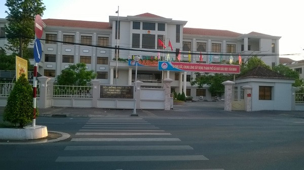 Trụ sở UBND Thành phố Cà Mau (Ảnh: Trúc Linh) Trụ sở UBND Thành phố Cà Mau (Ảnh: Trúc Linh)