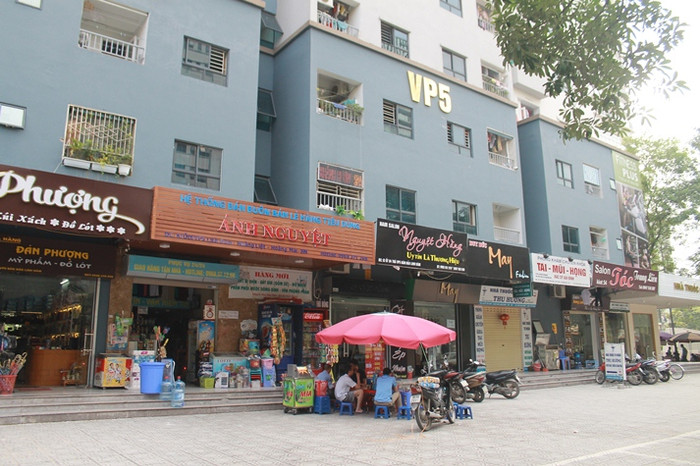 Tòa nhà VP5 một trong 15 chung cư của đại gia Lê Thanh Thản thiếu an toàn về phòng cháy chữa cháy - ảnh H.Lực. Tòa nhà VP5 một trong 15 chung cư của đại gia Lê Thanh Thản thiếu an toàn về phòng cháy chữa cháy - ảnh H.Lực.