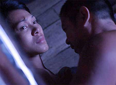 'Bỏng mắt' cảnh nóng phim Việt từ thập niên 1970 ảnh 17 'Bỏng mắt' cảnh nóng phim Việt từ thập niên 1970 ảnh 17