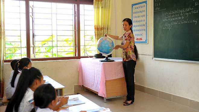 Trên thế giới có cái gọi là sách giáo khoa dạy tích hợp Lý-Hóa-Sinh không? ảnh 1 Trên thế giới có cái gọi là sách giáo khoa dạy tích hợp Lý-Hóa-Sinh không? ảnh 1