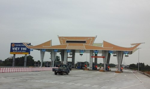 Trong các hợp đồng xây dựng, cải tạo nâng cấp đường bộ theo hình thức BOT luôn có lợi cho nhà đầu tư - ảnh minh họa: Trạm thu phí cầu Hạc Trì/ nguồn ảnh Báo Nhân dân Trong các hợp đồng xây dựng, cải tạo nâng cấp đường bộ theo hình thức BOT luôn có lợi cho nhà đầu tư - ảnh minh họa: Trạm thu phí cầu Hạc Trì/ nguồn ảnh Báo Nhân dân