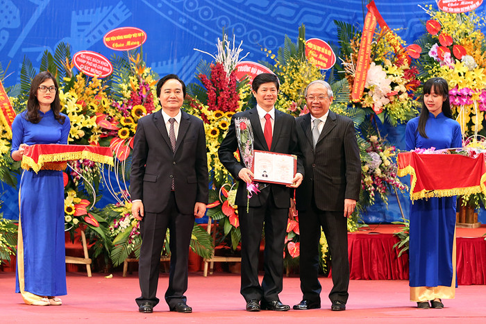 Trong 1.226 người đạt chuẩn chuẩn giáo sư, phó giáo sư năm 2017 có bốn cá nhân có nhiều bài báo quốc tế ISI/Scopus, có chỉ số ảnh cao và nhiều công trình được ứng dụng hiệu quả.(Ảnh minh họa: Báo Chính phủ)