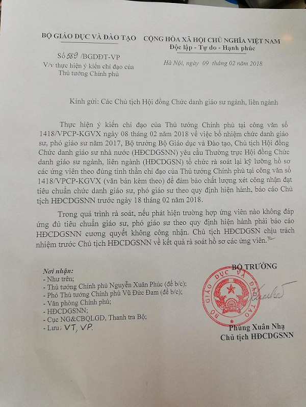 Bộ trưởng Bộ Giáo dục và Đào tạo chỉ đạo ai không đủ tiêu chuẩn giáo sư sẽ cương quyết không công nhận Bộ trưởng Bộ Giáo dục và Đào tạo chỉ đạo ai không đủ tiêu chuẩn giáo sư sẽ cương quyết không công nhận