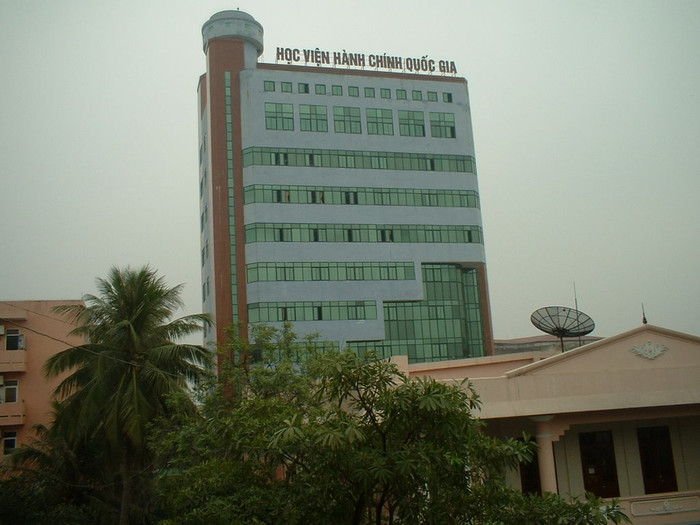 Từ tháng 3/2018, Học viện Hành chính quốc gia sẽ dừng tuyển sinh hệ đại học (Ảnh minh họa: Báo Người lao động) Từ tháng 3/2018, Học viện Hành chính quốc gia sẽ dừng tuyển sinh hệ đại học (Ảnh minh họa: Báo Người lao động)