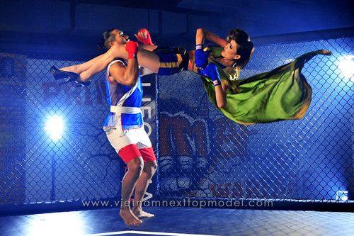 Nguyễn Ngân cần nhẹ nhàng, bình tĩnh hơn nhưng còn thiếu sự mạnh mẽ để có bức hình đẹp.