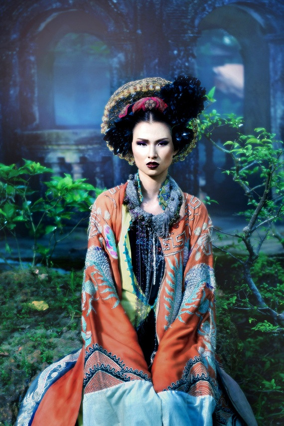 Thí sinh Cao Thị Thiên Trang có cách tạo dáng rất đơn giản, rất dung dị, vừa đủ độ căng người nhưng không quá gồng cứng. Thí sinh Cao Thị Thiên Trang có cách tạo dáng rất đơn giản, rất dung dị, vừa đủ độ căng người nhưng không quá gồng cứng.