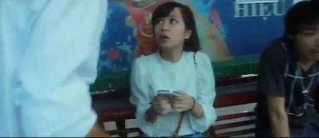 Lúc này cô bạn mới hối hận và muốn hai người làm bạn.