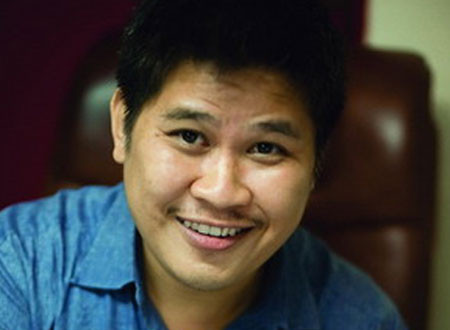 Ông bầu Phước Sang. Ông bầu Phước Sang.