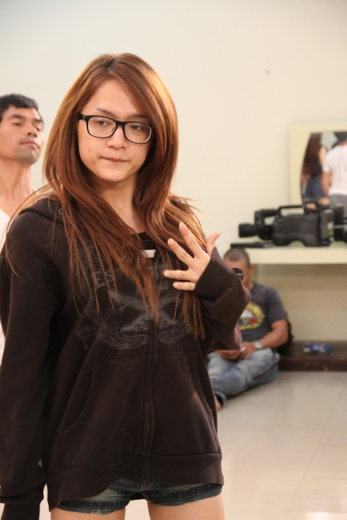 Cũng như các thí sinh khác, Hương Giang nỗ lực không mệt mỏi để có được những màn biểu diễn ấn tượng dành cho khán giả. Cũng như các thí sinh khác, Hương Giang nỗ lực không mệt mỏi để có được những màn biểu diễn ấn tượng dành cho khán giả.