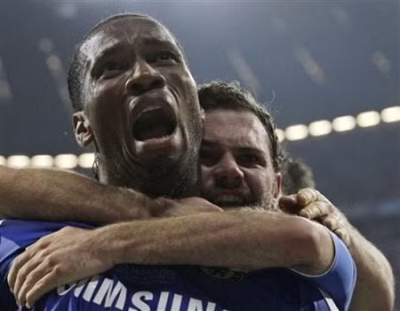 Drogba tiếp tục là cầu thủ của những trận đấu lớn.