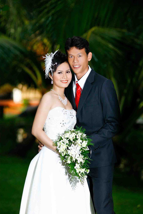 Cùng ngắm hình ảnh đẹp của Tấn Trường - Ngọc Liên. Cùng ngắm hình ảnh đẹp của Tấn Trường - Ngọc Liên.