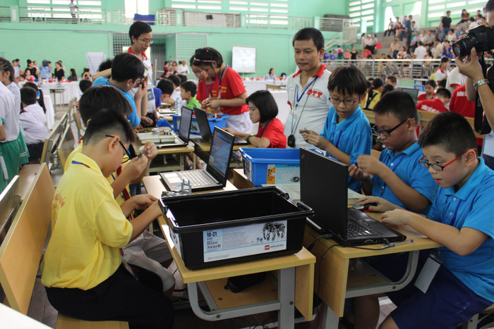 Học sinh Việt Nam tham gia cuộc thi Robothon quốc tế tại Malaysia. Ảnh: CTV Học sinh Việt Nam tham gia cuộc thi Robothon quốc tế tại Malaysia. Ảnh: CTV
