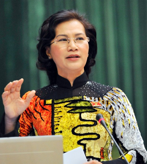 Phó Chủ tịch Nguyễn Thị Kim Ngân cho rằng: "Không thể nói cả nền kinh tế tê liệt đất nước vẫn đang tiếp tục phát triển" Phó Chủ tịch Nguyễn Thị Kim Ngân cho rằng: "Không thể nói cả nền kinh tế tê liệt đất nước vẫn đang tiếp tục phát triển"