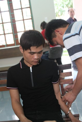 Đối tượng Đặng Thế Hưng tại CQĐT Đối tượng Đặng Thế Hưng tại CQĐT