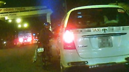 Bảo kê, xin đểu lộng hành vùng giáp ranh, Tin tức trong ngày, bao ke, xin deu, vung giap ranh, xe om, tai xe, xe om, bao, tin tuc, tin hot, tin hay