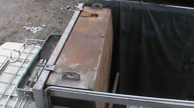 Một xe tải độn thùng