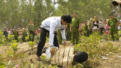 Dựng hiện trường vụ giết nữ sinh mang bầu, An ninh - Hình sự, giet thai phu, xac chet, vu an, xac thieu nu, giet nguoi, vu, bao, bao cong an, bao an ninh