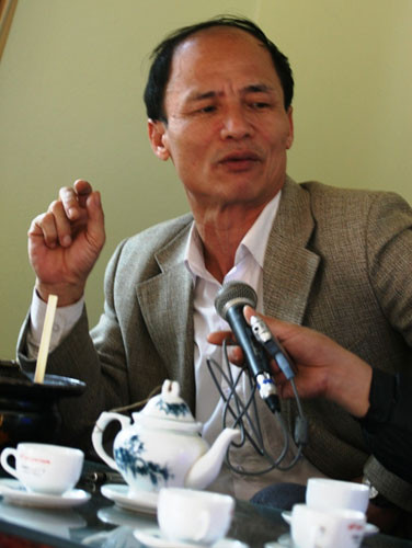HS nổi giận vì bị nghi "hít" bột trắng, Tin tức trong ngày, hoc sinh hit bot trang, chat gay nghien, nghi an hoc sinh hit ma tuy, dau doc, hoc sinh, ma tuy, thuoc lac, giao vien, que vo bac ninh, bao, tin tuc, tin hot, tin hay