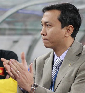 TTK Trần Quốc Tuấn cũng rất đau đáu chuyện công – tội. TTK Trần Quốc Tuấn cũng rất đau đáu chuyện công – tội.