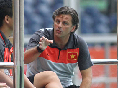 Sốc lắm không, Falko Goetz? Ảnh: VSI Sốc lắm không, Falko Goetz? Ảnh: VSI