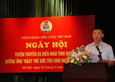 Ths. Lê Lâm - Phó Viện trưởng Viện Huyết học – Truyền máu Trung ương Ths. Lê Lâm - Phó Viện trưởng Viện Huyết học – Truyền máu Trung ương