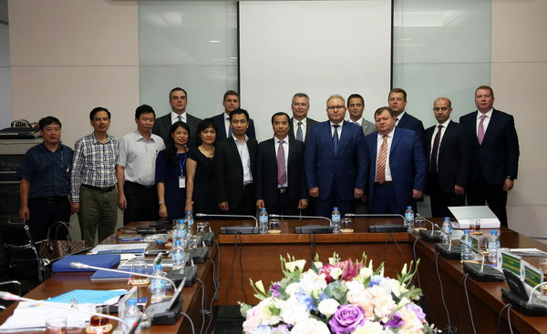 Phó Tổng Giám đốc EVN Ngô Sơn Hải tiếp và làm việc với Đoàn tại Tập đoàn Điện lực Việt Nam - ảnh nguồn EVN Phó Tổng Giám đốc EVN Ngô Sơn Hải tiếp và làm việc với Đoàn tại Tập đoàn Điện lực Việt Nam - ảnh nguồn EVN