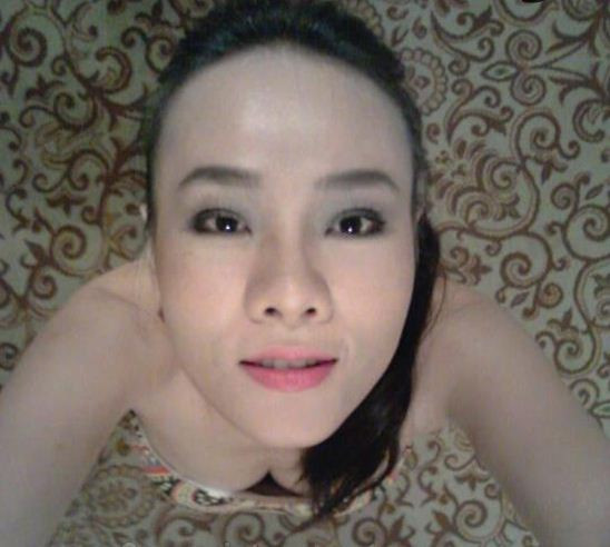 Người đẹp Dương Yến Ngọc tạo dáng ngộ nghĩnh. Người đẹp Dương Yến Ngọc tạo dáng ngộ nghĩnh.