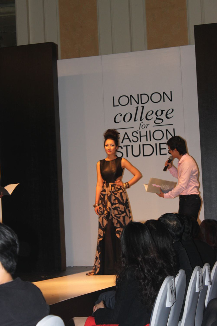 Tuy tuổi còn nhỏ nhưng Anna Trương đã tham gia khá nhiều các hoạt động của làng giải trí cũng như các hoạt động xã hội.