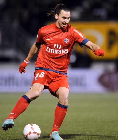 Với nguồn tài chính dường như vô tận từ các ông chủ người Qatar, PSG đã đưa về sân Công viên các Hoàng tử một loạt những ngôi sao tầm cỡ trong mùa Hè vừa qua như Ibrahimovic, Thiago Silva, Lavezzi… Chưa kể đến Lucas Moura cũng sẽ đến nước Pháp vào tháng 1 tới.