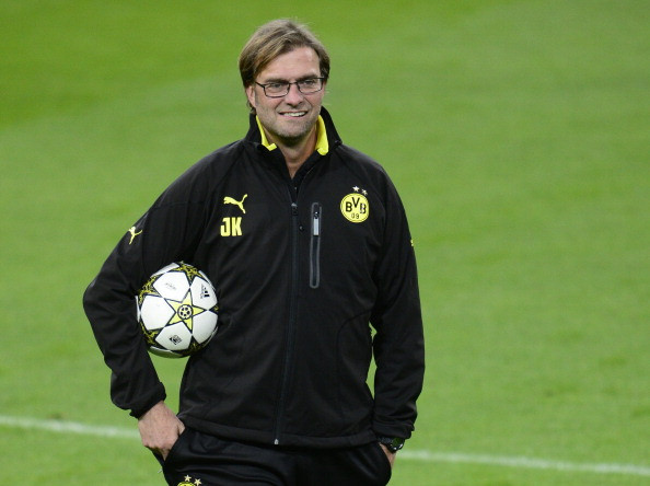 Trước chuyến làm khách trên sân Bernabeu tại vòng bảng Champions League, HLV Jurgen Klopp bên phía Borussia Dortmund đã lên tiếng khẳng định, đội bóng của ông sẽ nỗ lực hết mình để đánh bại Real Madrid. Trước chuyến làm khách trên sân Bernabeu tại vòng bảng Champions League, HLV Jurgen Klopp bên phía Borussia Dortmund đã lên tiếng khẳng định, đội bóng của ông sẽ nỗ lực hết mình để đánh bại Real Madrid.